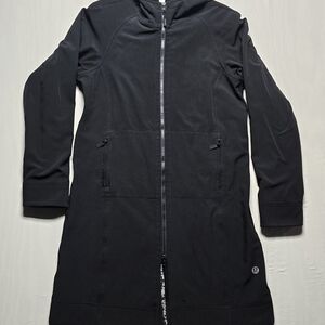 Lululemon Jacket Parka Coat Insulated Hooded Women Size 8 Black